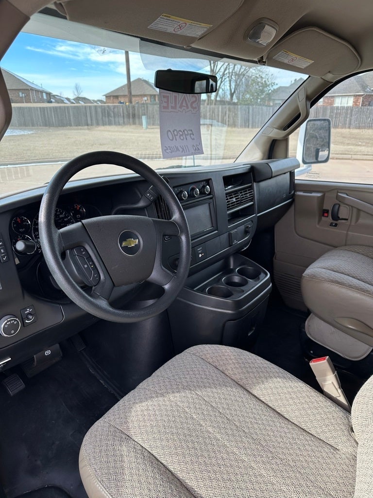 2020 Chevrolet Express 3500 Work Van Cutaway